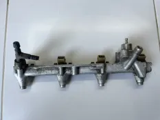 Рейка топливная (рампа) Ford Mondeo 1