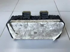 Подушка безопасности пассажира Opel Astra G