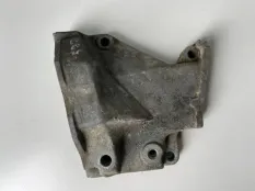 Кронштейн двигателя передний Ford Focus 1 YS4E 2.0