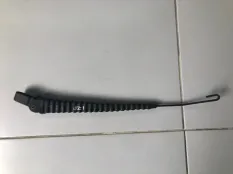 Поводок стеклоочистителя передний ГАЗ Волга 3110