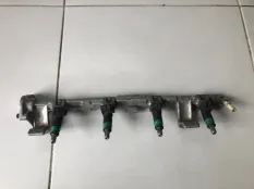 Рейка топливная (рампа) Ford Focus 2 1.6 2005