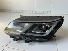 Фара левая Geely Coolray SX11