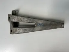 Кронштейн впускного коллектора SsangYong Kyron DJ