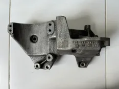 Кронштейн компрессора кондиционера Opel Vectra B