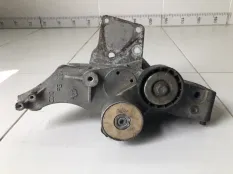 Кронштейн компрессора кондиционера Fiat Albea 1.4