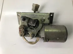 Моторчик стеклоочистителя передний ГАЗ Волга 3110