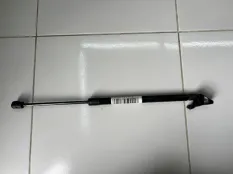 Амортизатор двери багажника Geely Emgrand X7 S