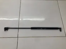 Амортизатор крышки багажника Chevrolet Lacetti