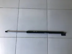 Амортизатор крышки багажника Hyundai Starex 1 A1