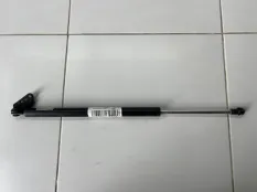 Амортизатор двери багажника правый Mazda CX-7 ER3P