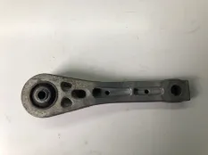 Опора двигателя задняя Volkswagen Golf 6 5K1 BSE