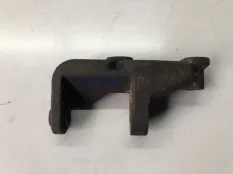 Кронштейн генератора нижний Honda HR-V GH D16A