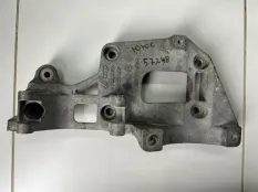 Кронштейн генератора Skoda Octavia A5