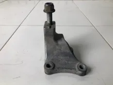 Кронштейн КПП Ford Mondeo 3 2.0 2000