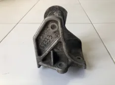 Кронштейн КПП передний Mitsubishi Lancer CY 4A91