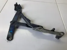 Петля крышки багажника левая Mitsubishi Lancer 10