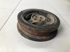 Шкив коленвала Ford F350 6.0 V8 ДИЗЕЛЬ