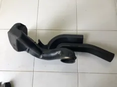 Резонатор воздушного фильтра Cadillac Escalade