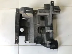 Кронштейн фары левый Cadillac Escalade GMT800 6.0