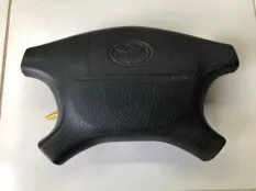 Подушка безопасности в рулевое колесо Toyota