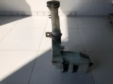 Бачок омывателя Mazda 323 BJ УНИВЕРСАЛ ZL 1.5