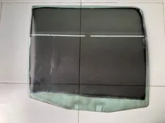 Стекло двери заднее правое Volkswagen Vento 1H2 2E