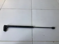 Амортизатор двери багажника Mitsubishi Outlander 1