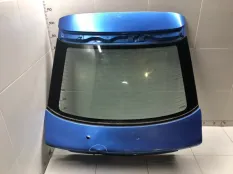 Дверь багажника Mazda 323 BA Z5DE