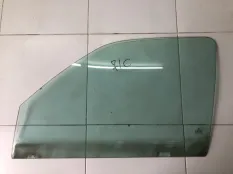 Стекло двери переднее левое Volkswagen Vento 1H2