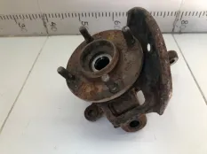 Кулак поворотный передний левый Nissan Almera