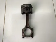 Поршень с шатуном Audi A3 8L1 ХЭТЧБЕК (3ДВ) AEH