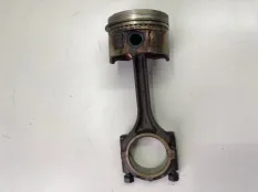 Поршень с шатуном Mitsubishi Colt 5 CJ ХЭТЧБЕК