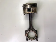 Поршень с шатуном Mitsubishi Colt 5 CJ ХЭТЧБЕК