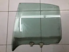 Стекло двери заднее левое Nissan Almera 1 N15