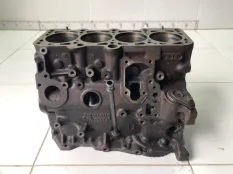 Блок цилиндров Volkswagen Passat B5 1.8