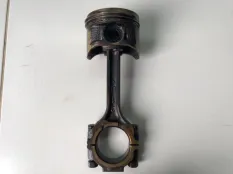 Поршень с шатуном Nissan Maxima A32 VQ20