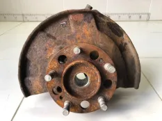 Кулак поворотный передний левый SsangYong Rexton 2