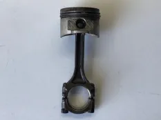 Поршень с шатуном Nissan Almera 1 N15 GA16DE