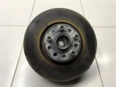 Кулак поворотный передний левый Volkswagen Tiguan