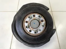 Кулак поворотный задний левый Volkswagen Passat B7