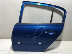 Дверь задняя левая Renault Megane 2 СЕДАН K4M812