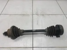 Полуось (привод) передний левый Skoda Fabia 2 5J2