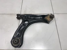 Рычаг подвески передний правый Skoda Fabia 2 5J2