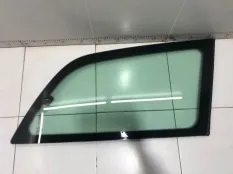Стекло кузовное открывающееся заднее правое Toyota