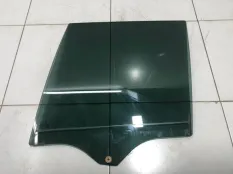Стекло двери заднее левое BMW X5 E53 1999