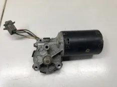 Моторчик стеклоочистителя передний BMW 3 E30 164E1