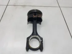 Поршень с шатуном Лада Приора ХЭТЧБЭК 1.6 126 2008