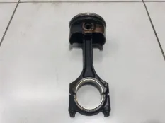 Поршень с шатуном Лада Приора ХЭТЧБЭК 1.6 126 2008