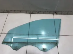 Стекло двери переднее левое Mercedes-Benz C-Class