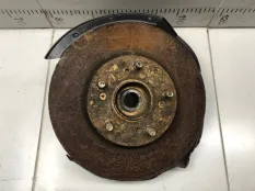 Кулак поворотный передний левый Honda Civic 8